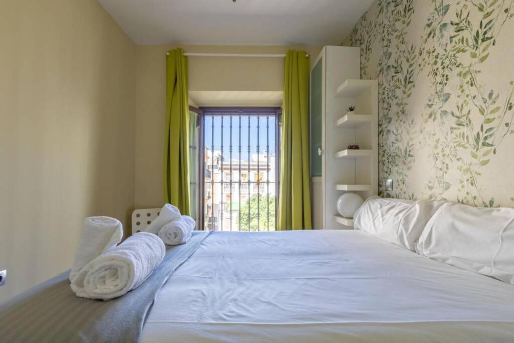 Padua Central Alameda House By Valcambre Sevilla Bagian luar foto