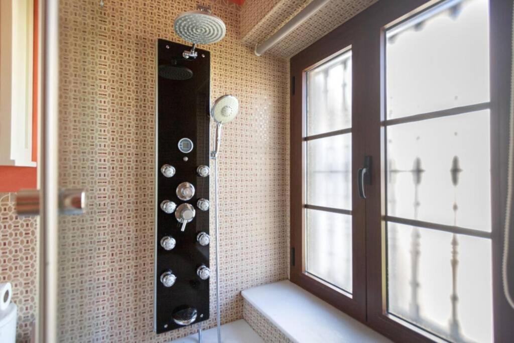 Padua Central Alameda House By Valcambre Sevilla Bagian luar foto